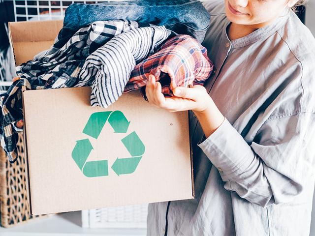 企業のユニフォームをリサイクル | 「タキレポ」産業用金物・工業用金物の「タキゲン」が発信するメディア