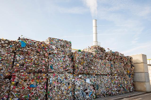 家庭ゴミを燃料にした廃棄物発電、その年間の発電量「8,762GWh」 | 「タキレポ」産業用金物・工業用金物の「タキゲン」が発信するメディア
